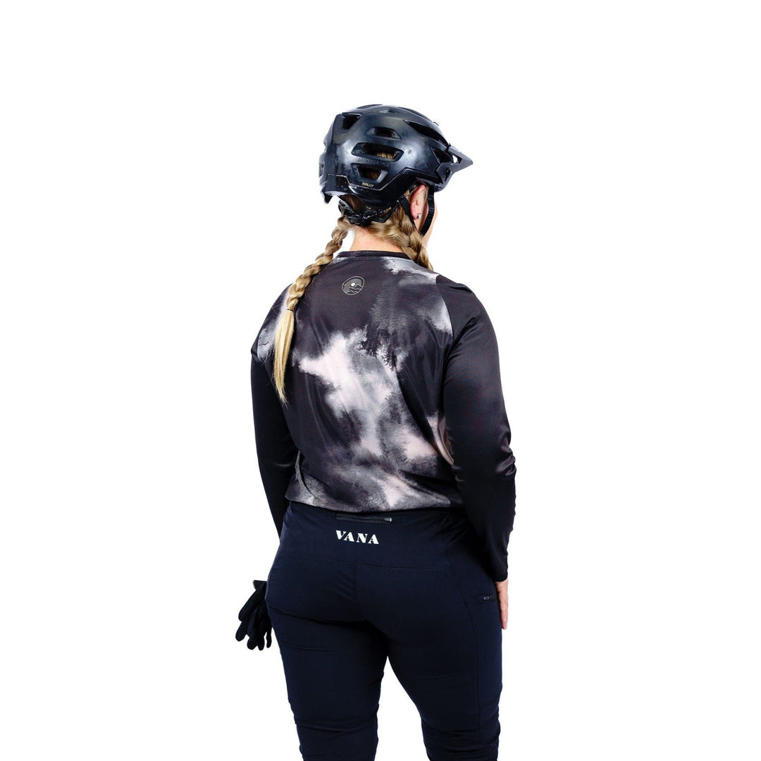 'Storm' Women's Mountain Bike Jersey - long sleeve, oversized fit